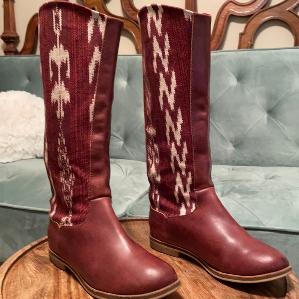 Reef southwestern style tall boots 7M
